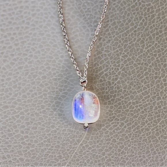 High Quality Genuine Rainbow Moonstone Pendant Necklace! - Picture 5 of 11